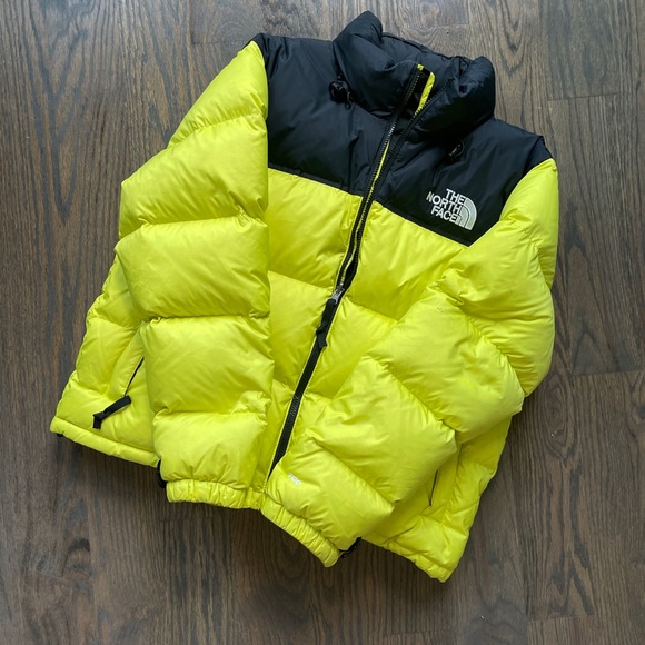 North Face Puffer Coat - Picture 6 of 6